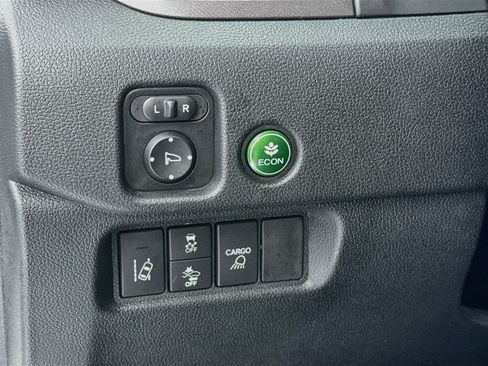 Certified 2023 Honda Ridgeline Sport image 10