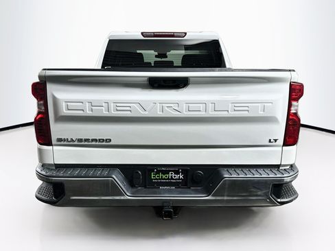 Used 2024 Chevrolet Silverado 1500 LT AWD/4WD image 7
