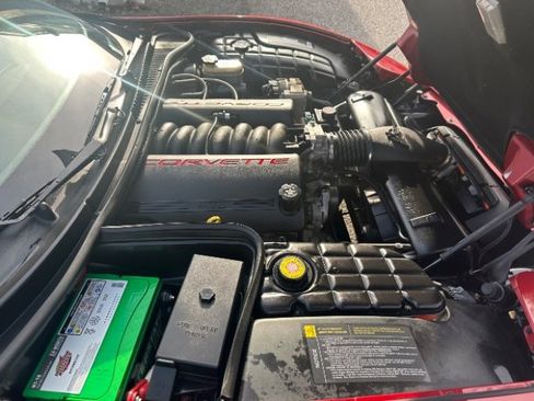 Used 1998 Chevrolet Corvette Convertible w/ Performance Handling Pkg image 12