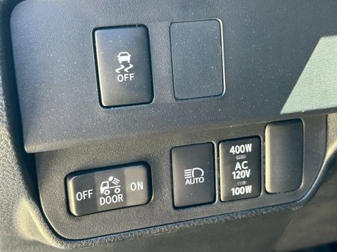 Used 2023 Toyota Tacoma TRD Sport w/ TRD Premium Sport Package RWD image 27