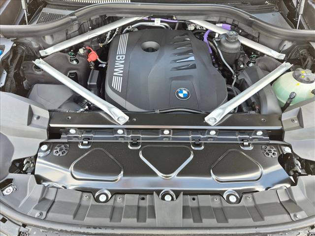 New 2027 BMW X7 xDrive40i w/ M Sport Package AWD/4WD image 19