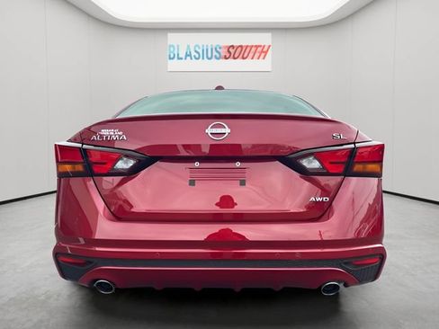 Used 2024 Nissan Altima 2.5 SL AWD/4WD image 4