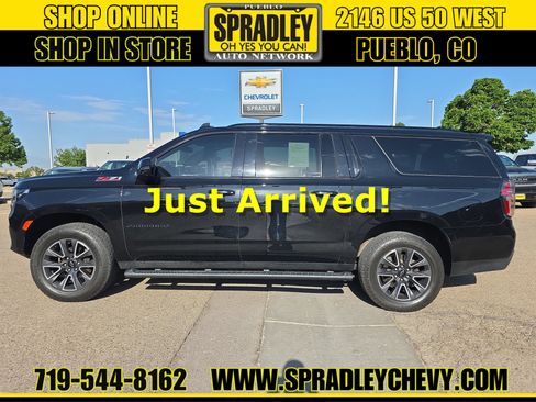 Used 2022 Chevrolet Suburban Z71 w/ Luxury Package AWD/4WD image 1