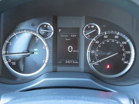 Used 2022 Lexus GX 460 Premium image 27