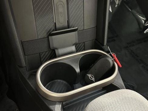 Certified 2025 MINI Cooper 2-Door Hardtop image 20