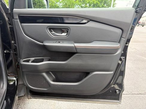 Certified 2024 Honda Pilot TrailSport image 27