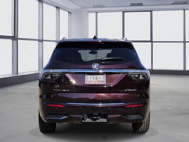Used 2023 Buick Enclave Avenir w/ Avenir Technology Package FWD image 6