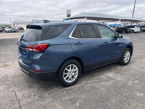 Used 2024 Chevrolet Equinox LT AWD/4WD image 4