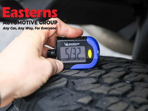 Used 2023 Jeep Wrangler Unlimited Rubicon 4xe image 30