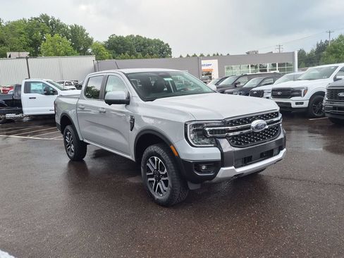New 2026 Ford Ranger Lariat w/ FX4 Off-Road Package AWD/4WD image 4