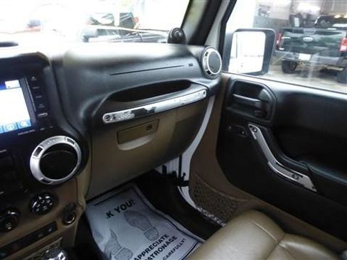 Used 2012 Jeep Wrangler Unlimited Sahara w/ Trailer Tow Group AWD/4WD image 14