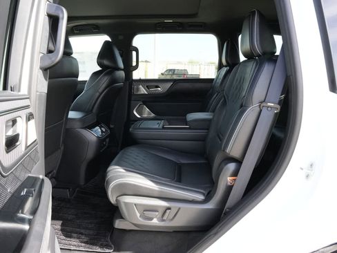 New 2026 INFINITI QX80 Autograph AWD/4WD image 19