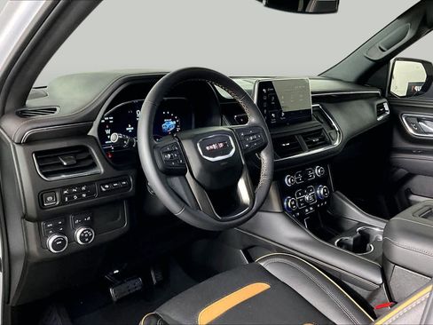 Certified 2023 GMC Yukon XL AT4 w/ AT4 Premium Package AWD/4WD image 17