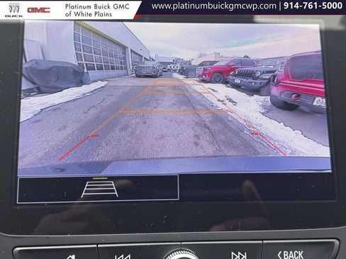 Used 2024 Chevrolet Malibu LT image 26