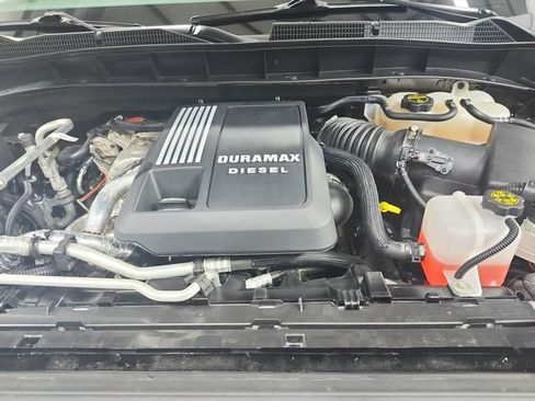 Used 2024 GMC Sierra 1500 Elevation w/ Elevation Premium Package AWD/4WD image 18
