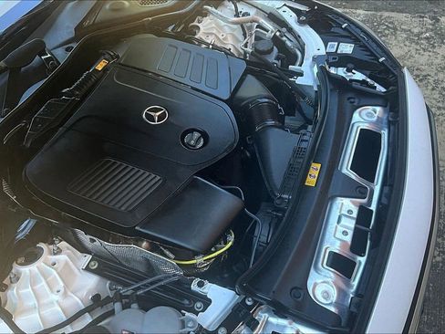 Used 2025 Mercedes-Benz E 350 Sedan image 43