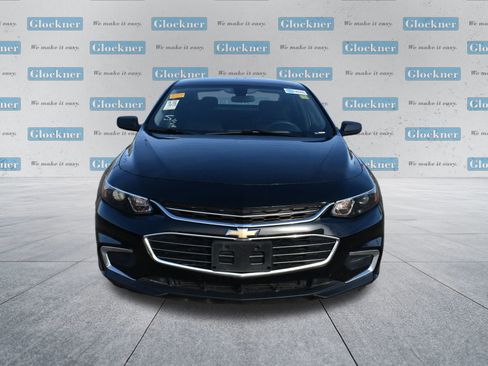 Used 2015 Toyota Avalon Limited image 2