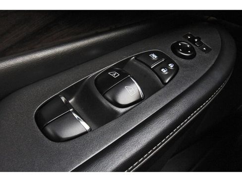 Used 2019 Nissan Murano Platinum w/ Cargo Package FWD image 22