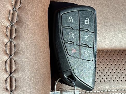 Used 2024 GMC Yukon Denali Ultimate w/ LPO, Floor Liner Package image 55