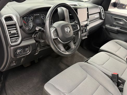 Used 2023 RAM 1500 Big Horn AWD/4WD image 3