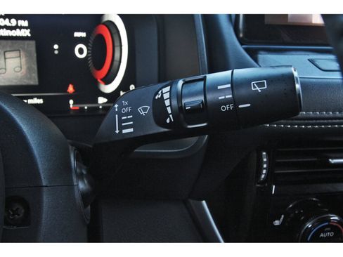 Certified 2024 Nissan Rogue Platinum w/ Platinum Premium Package FWD image 20