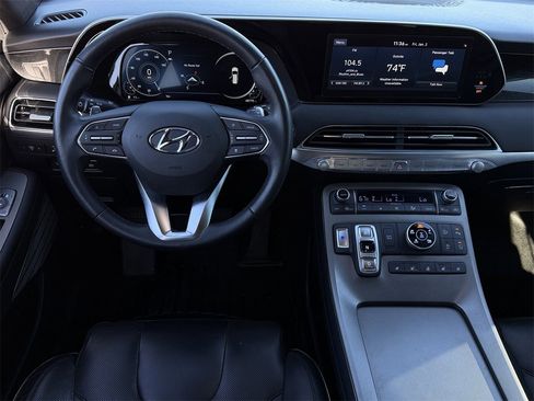 Used 2021 Hyundai Palisade Calligraphy image 12