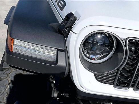 Used 2026 Jeep Wrangler Unlimited Rubicon 392 w/ Quick Order Package 27X Moab AWD/4WD image 28