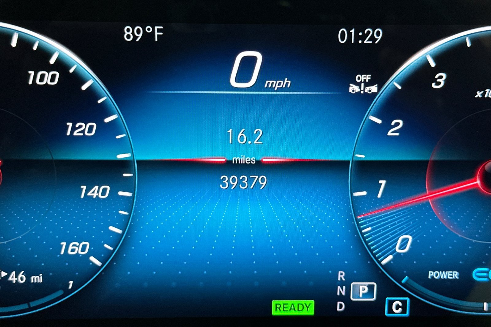 Used 2023 Mercedes-Benz GLE 450 4MATIC w/ AMG Line Exterior image 25