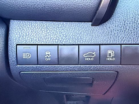 Used 2024 Toyota Camry XSE FWD image 33