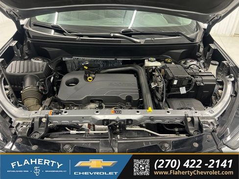 Used 2023 Chevrolet Equinox Premier AWD/4WD image 16