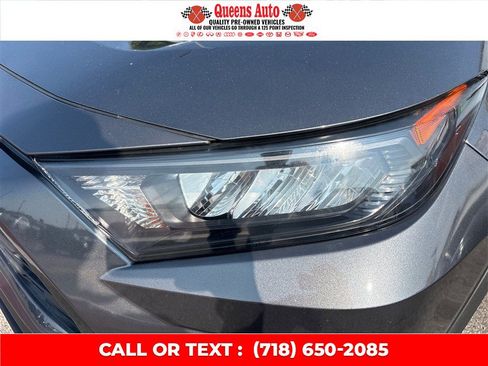 Used 2019 Toyota RAV4 LE w/ All Weather Liner Package AWD/4WD image 31