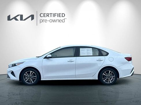 Certified 2023 Kia Forte LXS image 7