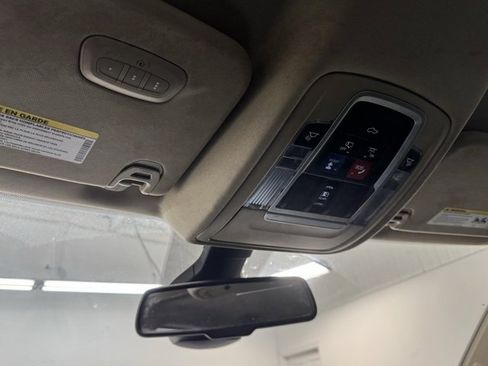 Used 2020 RAM 1500 Laramie image 28