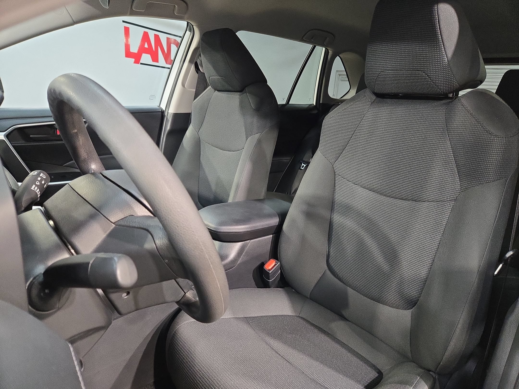 Used 2024 Toyota RAV4 LE FWD image 23