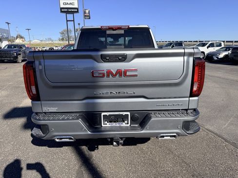 New 2026 GMC Sierra 1500 Denali w/ Denali Reserve Package image 5