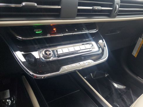 New 2025 Lincoln Corsair FWD image 13