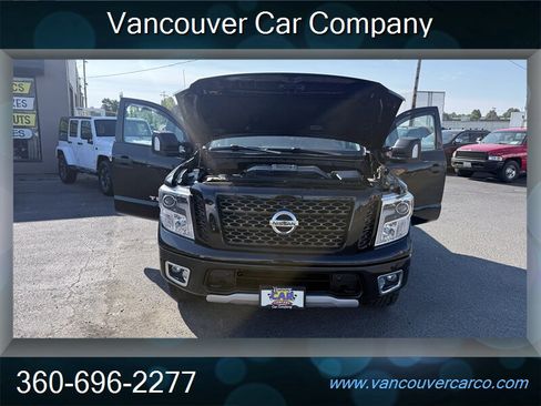 Used 2019 Nissan Titan PRO-4X w/ Pro-4x Convenience Package AWD/4WD image 34