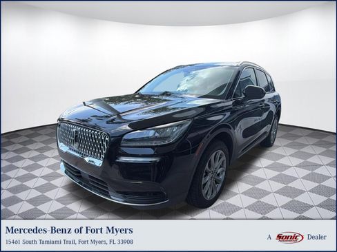 Used 2022 Lincoln Corsair AWD w/ Premium Package image 1