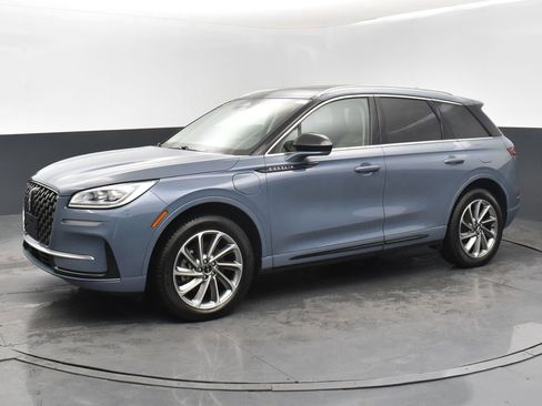 Used 2024 Lincoln Corsair Grand Touring image 1