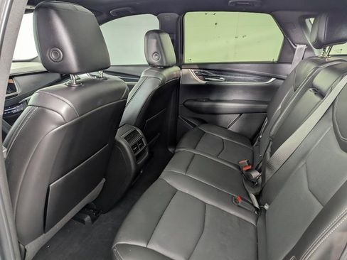 Used 2022 Cadillac XT5 Premium Luxury image 17