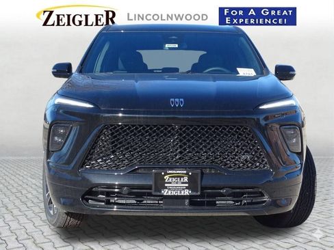 New 2025 Buick Enclave Sport Touring w/ Power Package FWD image 4