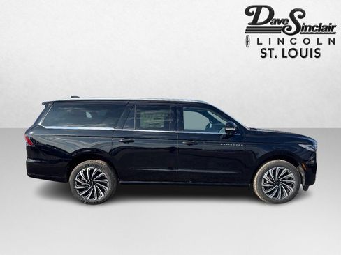 New 2025 Lincoln Navigator L Black Label image 4