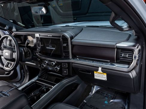 Used 2026 Ford F250 Platinum image 18