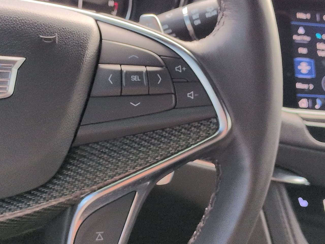 Used 2022 Cadillac XT5 Sportv w/ LPO, Floor Liner Package AWD/4WD image 26