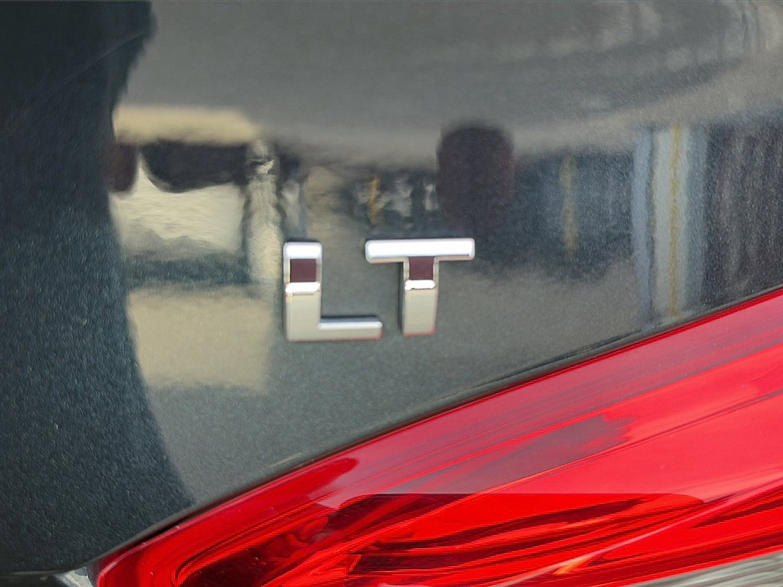 Used 2016 Chevrolet Cruze LT w/ Convenience Package FWD image 46