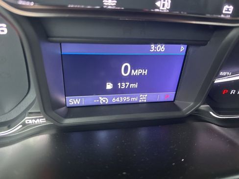 Used 2021 GMC Sierra 1500 Elevation image 25