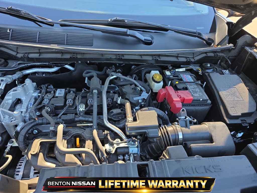 Used 2026 Nissan Kicks SV w/ SV Premium Package FWD image 14
