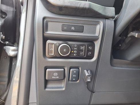 Used 2025 Ford F150 XLT w/ Equipment Group 303A High AWD/4WD image 26