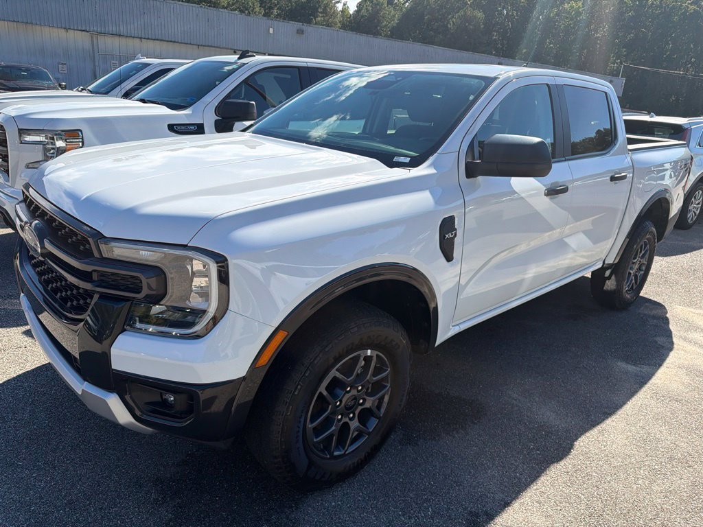 Used 2024 Ford Ranger XLT w/ Trailer Tow Package AWD/4WD image 4