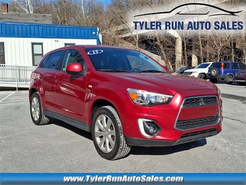 Used 2015 Mitsubishi Outlander Sport SE image 1